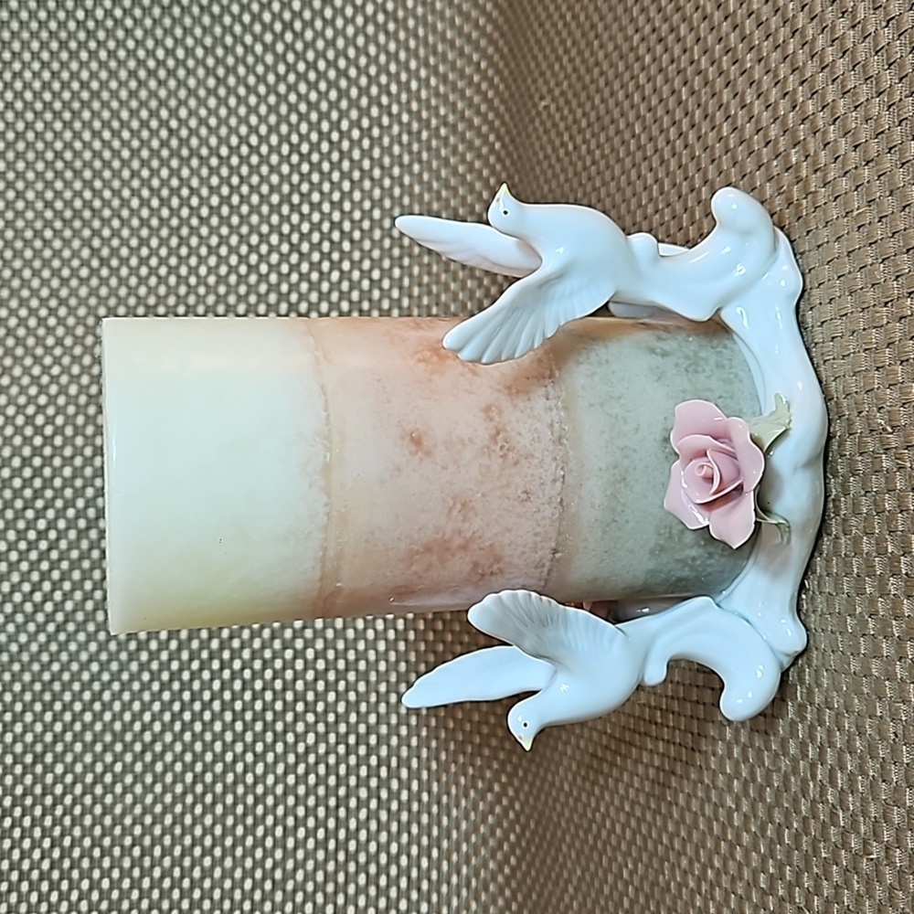 Vintage Porcelain Candle Holder Figurine Doves & Roses 🌹 1999